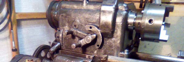 Загальний вигляд токарно-гвинторізного верстата Т-4 Т-4 Загальний вигляд токарно-гвинторізного верстата